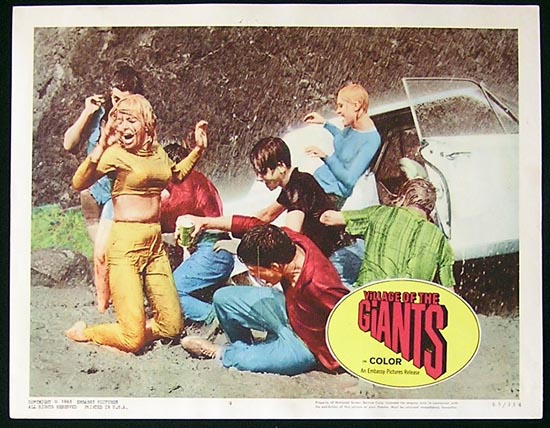 VILLAGE OF THE GIANTS ’65 Tommy Kirk Lobby Card #4