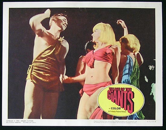 VILLAGE OF THE GIANTS ’65 Tommy Kirk Lobby Card #8