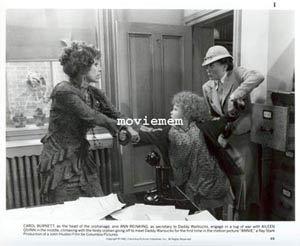 ANNIE ’82 Albert Finney-Ann Reinking Carol Burnett-Tim Curry-Rare Movie Still #4