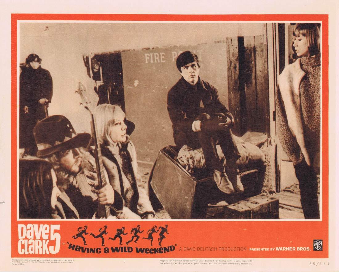 DAVE CLARK 5 HAVING A WILD WEEKEND Lobby Card 8 Catch Us if You Can
