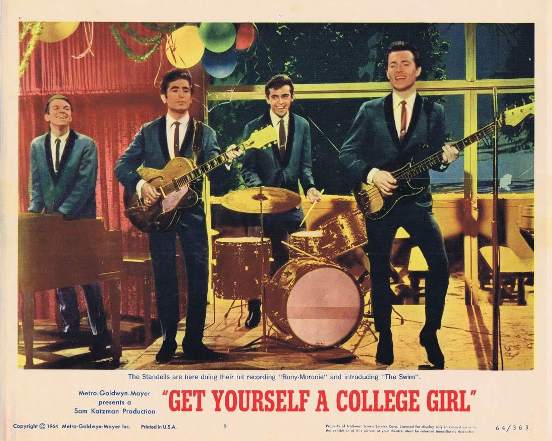 GET YOURSELF A COLLEGE GIRL Lobby Card 8 The Standells