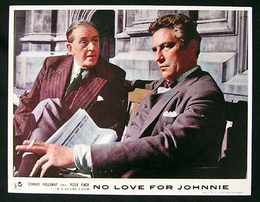 NO LOVE FOR JOHNNIE 1961 Peter Finch Lobby Card 2