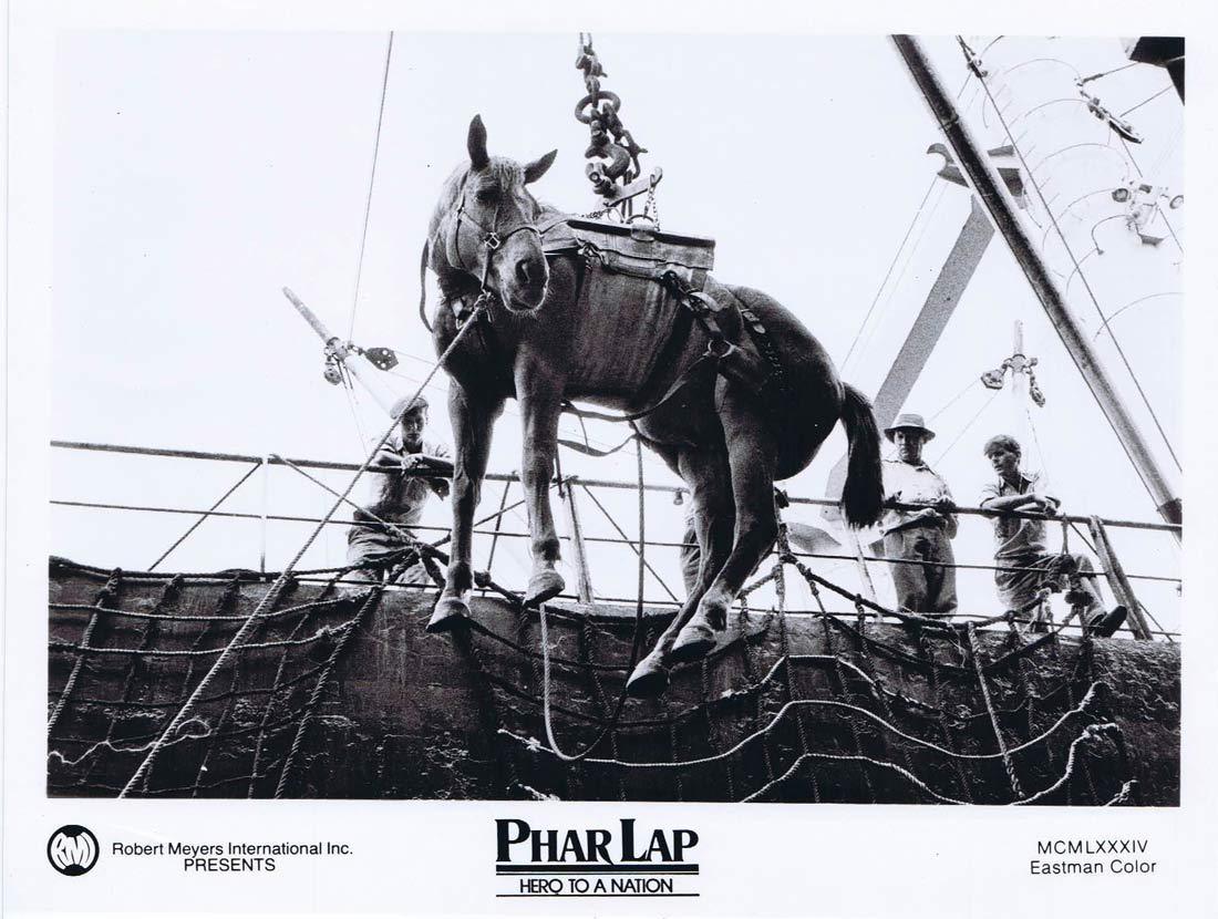 PHAR LAP Original Movie Still 13 Horse Racing Tom Burlinson