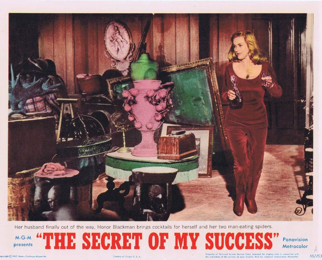 THE SECRET OF MY SUCCESS Lobby Card 4 Honor Blackman Man eating Spiders
