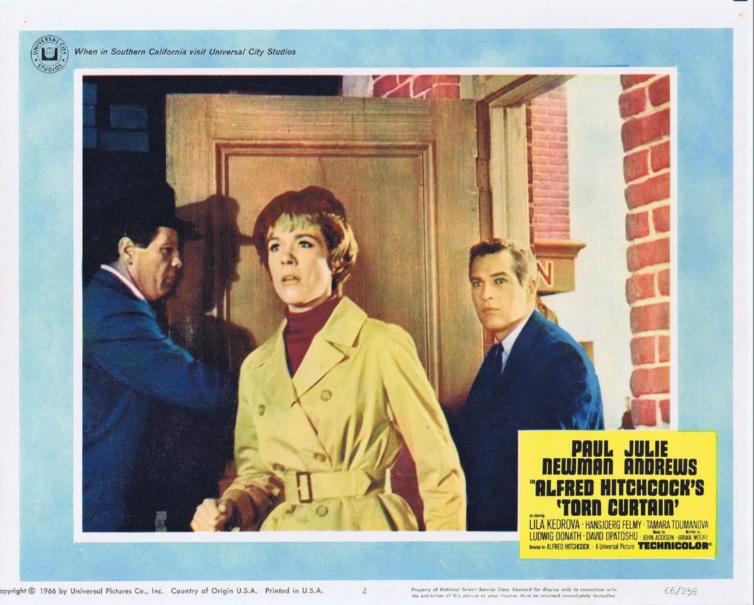 TORN CURTAIN Lobby card 2 Alfred Hitchcock Paul Newman Julie Andrews