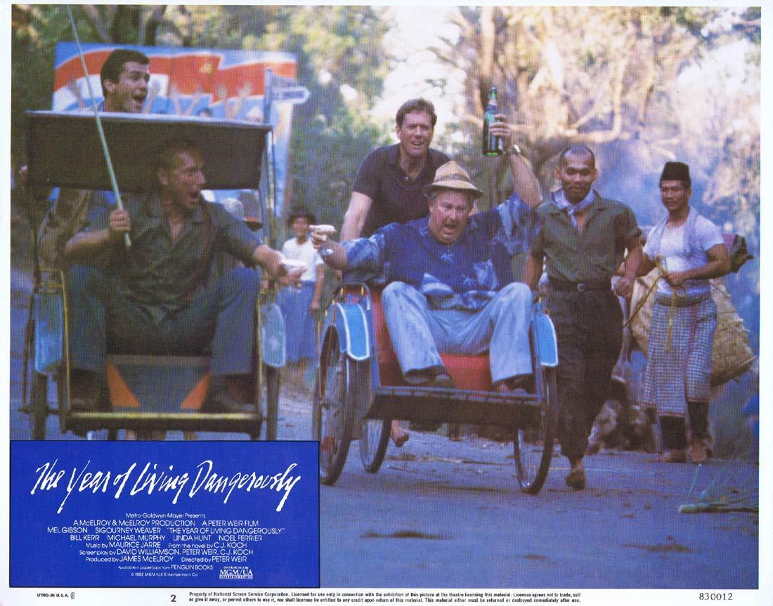 THE YEAR OF LIVING DANGEROUSLY Original Lobby Card 2 MEL GIBSON Peter Weir
