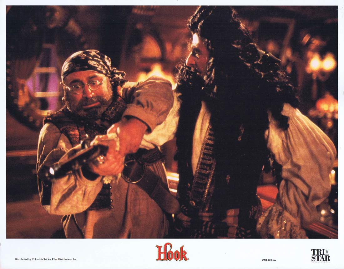Dustin Hoffman as Captain Hook  Robin williams, Hook robin williams, Hook  movie