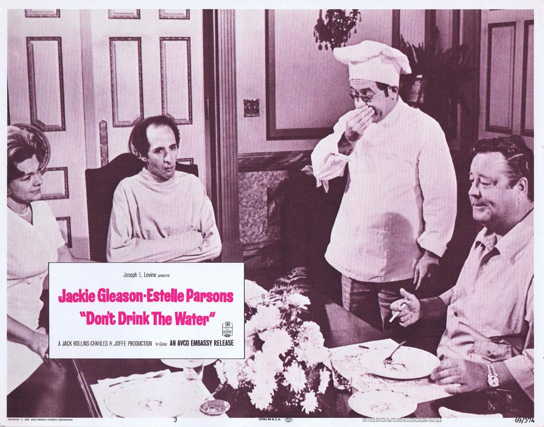 DON’T DRINK THE WATER Original Lobby Card 3 Jackie Gleason Estelle Parsons