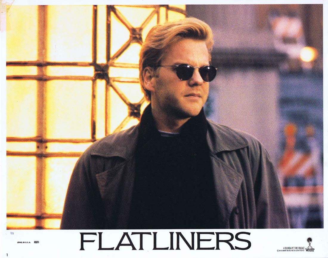 FLATLINERS Original Lobby Card 1 Kiefer Sutherland Julia Roberts William Baldwin