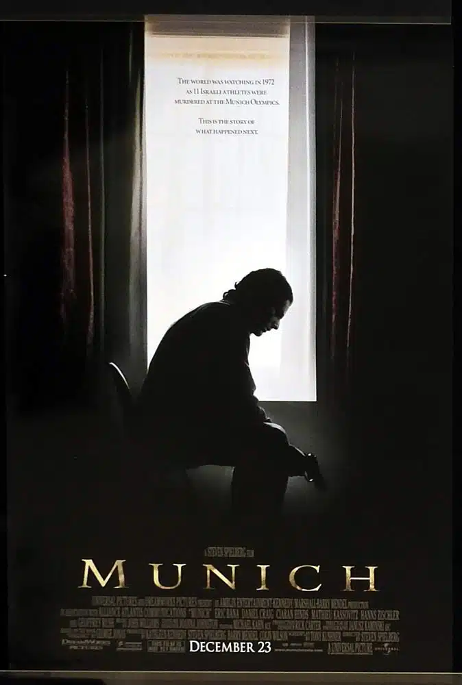 MUNICH Original One Sheet Movie poster Eric Bana Geoffrey Rush Daniel Craig
