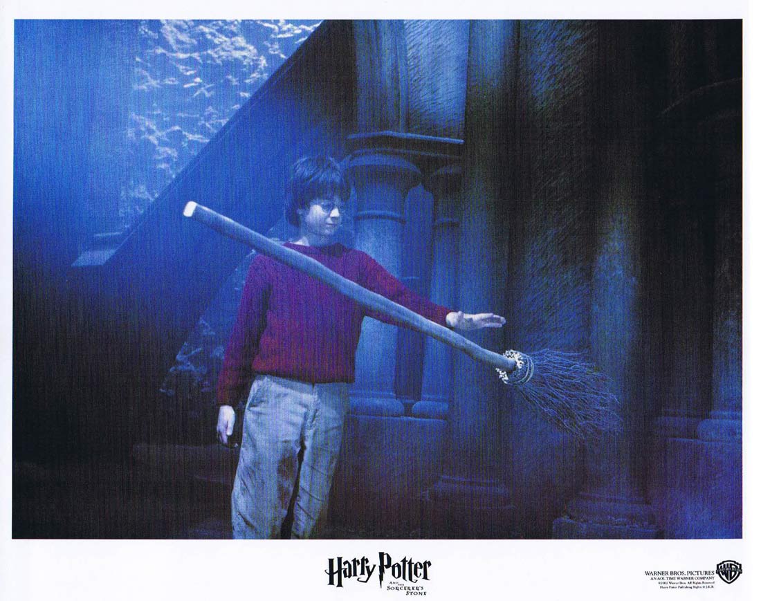 HARRY POTTER AND THE SORCERERS STONE Original 8 x 10 Lobby Card Still 9