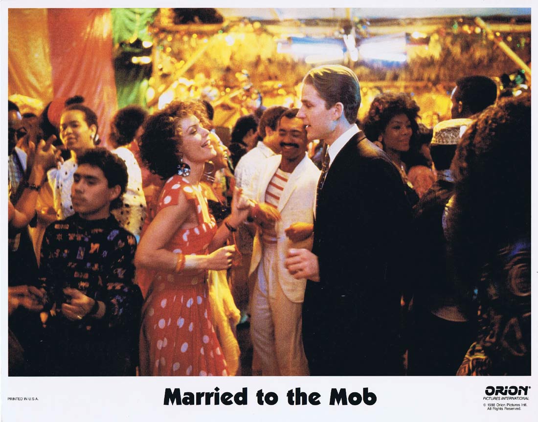 MARRIED TO THE MOB Original Lobby Card 7 Michelle Pfeiffer Matthew Modine