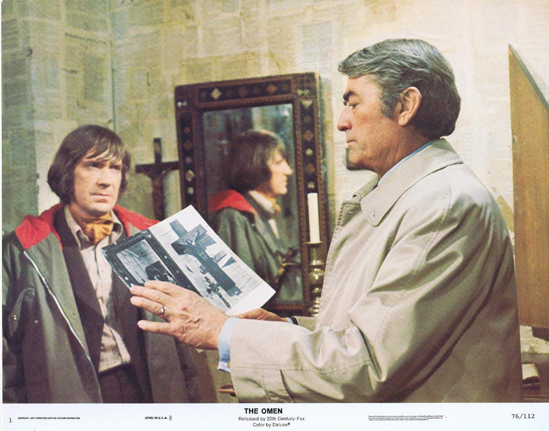 THE OMEN Original Lobby Card 1 Gregory Peck Lee Remick Horror